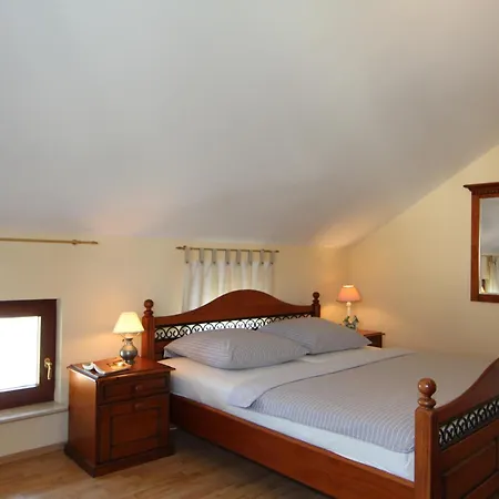 Brise Haus Auf Der Hoehe App 05 *