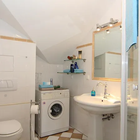 Brise Haus Auf Der Hoehe App 05 *